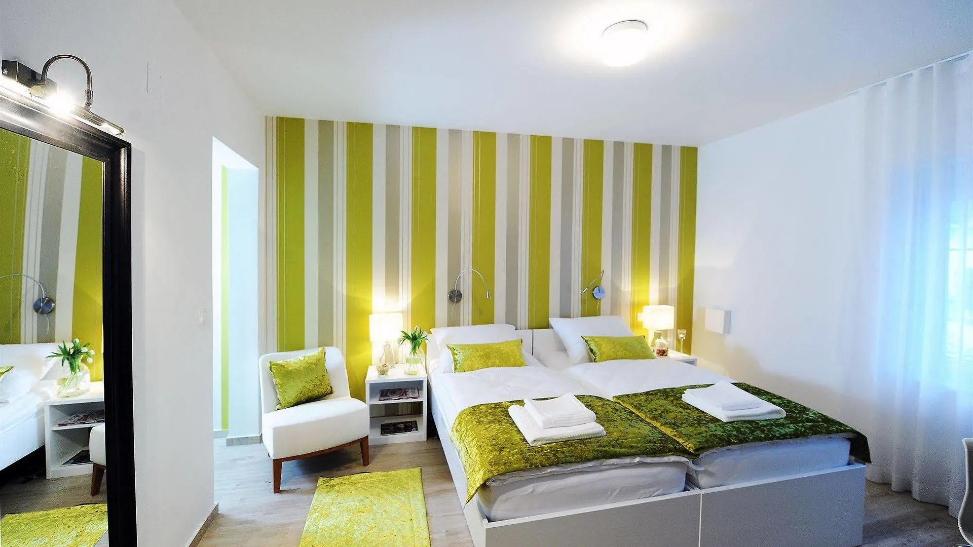 Garni Hotel Azur 3*, Ljubljana